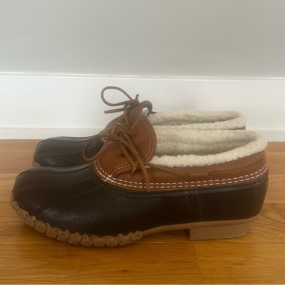 LL BEAN Sherpa Lined Duck Shoes Mocs Waterproof - Women’s Size 11